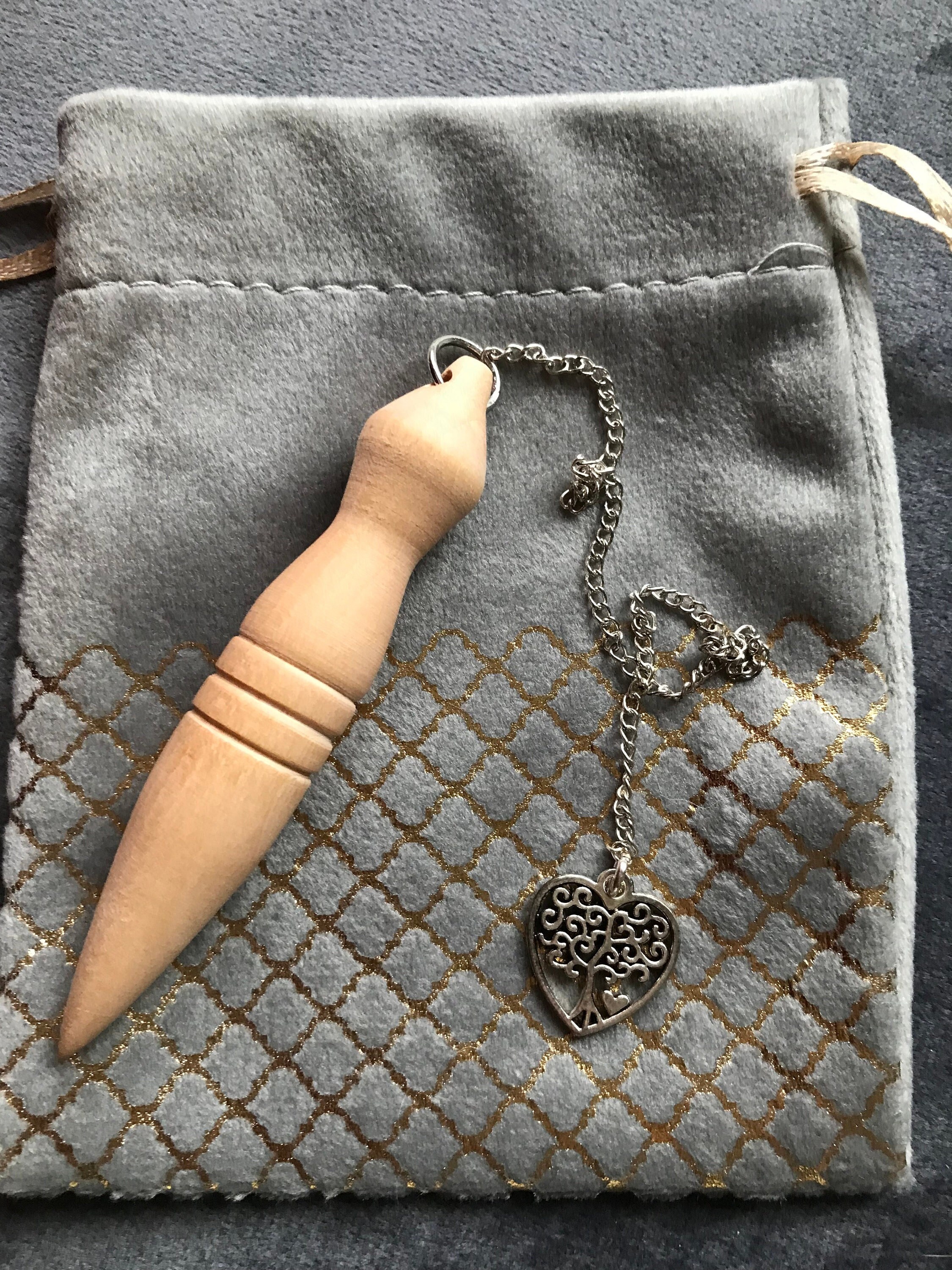 Pendule de Radiesthésie en Bois Tilleul