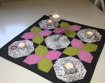 Modern quilted table topper … to enhance a dining table for that sophisticated dinner party :)