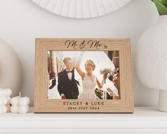 Wedding Gift Mr & Mrs Wedding Photo Frame Just Married Keepsake