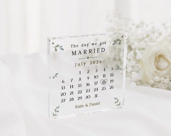 Wedding Gift | The Day We Got Married Keepsake | Husband Gift | Wife Gift | Personalised Wedding Gift | Newly Married Couple Gift