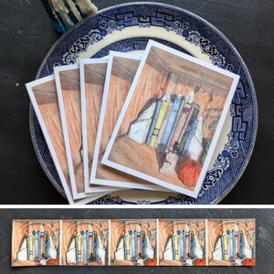 La saison effrayante est arrivée - lot de 5 cartes d'impression aquarelle confortables et scellés pour enveloppe - Cadeau pour les amateurs de lecture, les gothiques et les filles fantasmagoriques