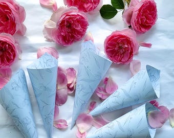 Blue Wedding confetti Cones, wedding cones, already assembled . Wedding Petal Toss Cones