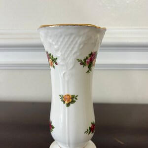 Vintage Royal Albert Old Country Roses Footed Vase