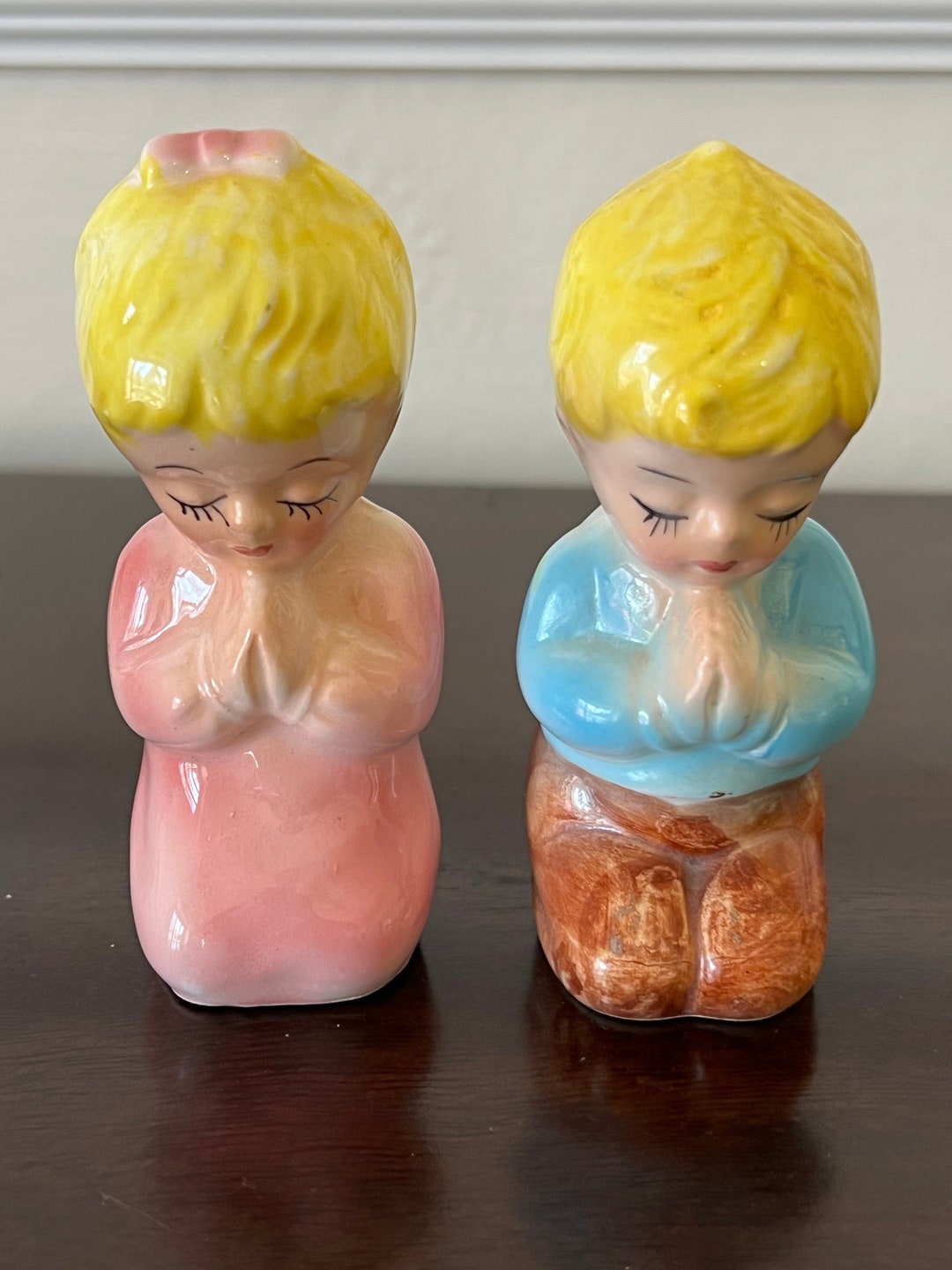 Vintage Boy and Girl Praying Salt and Pepper Shaker Set - Etsy