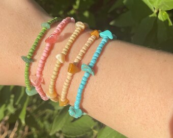 Bunte Edelstein Perlen Armband, Boho Armband, Strand Armband, Edelstein Armband