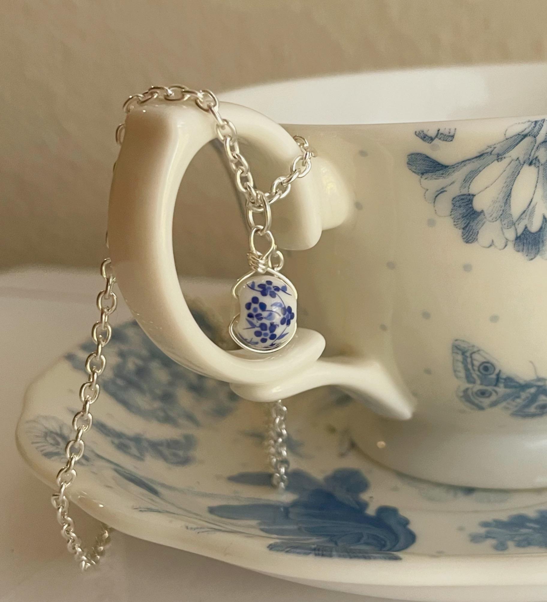Collier Vintage Porcelaine - Fermoir Argent Sterling / Vermeil - Occasion - Bijou Ancien