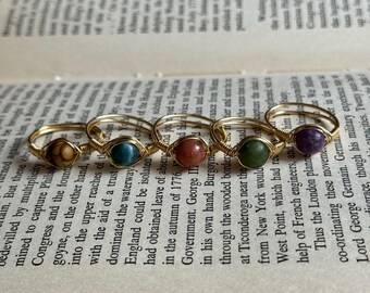 Draht gewickelt Edelstein Ringe. Goldring. Silberring. Edelstein Schmuck.