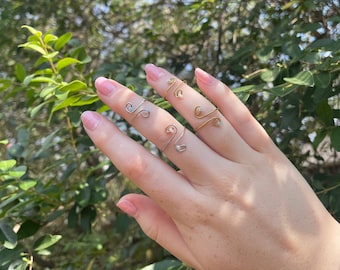 Swirl Wire Bead Ring, Boho Ring, Wellenring, Perlenring
