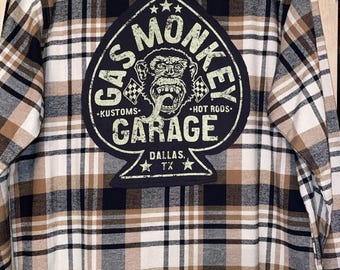 Camiseta de flanela com estampa de oficina mecânica Gas Monkey. Unissex, tamanho M masculino.