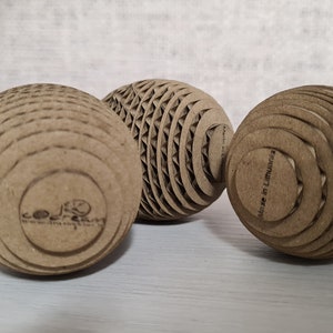 Juguetes con bolas de c@dream: juego de 3 piezas, bolas de cartón, juguetes modernos para gatos