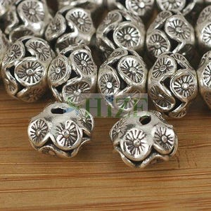 HIZE SB172 Thai Karen Hill Tribe Silver Asterisk Flower Print Wavy Saucer Focal beads 10mm (6)