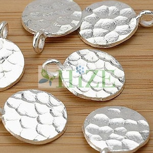 HIZE SC397 Thai Karen Hill Tribe Silver Plain Hammered Texture Disc Coin Dangle Charms 13mm (6)