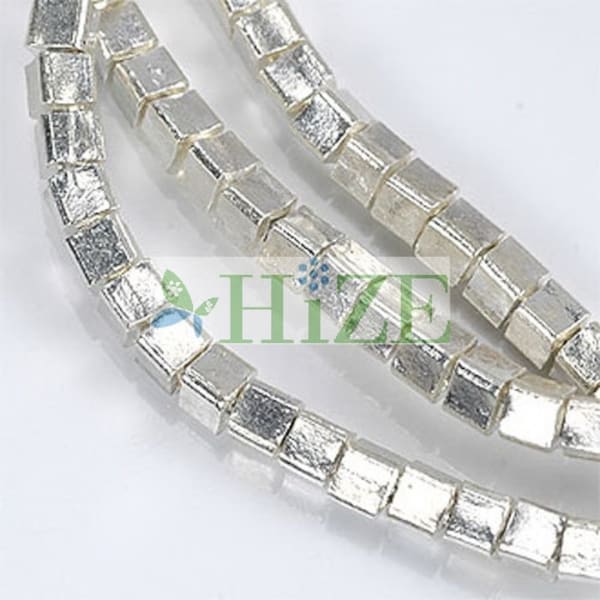 HIZE SB526 Thai Karen Hill Tribe Silver Plain Square Cube Bright Spacer Beads 2.5mm (75)