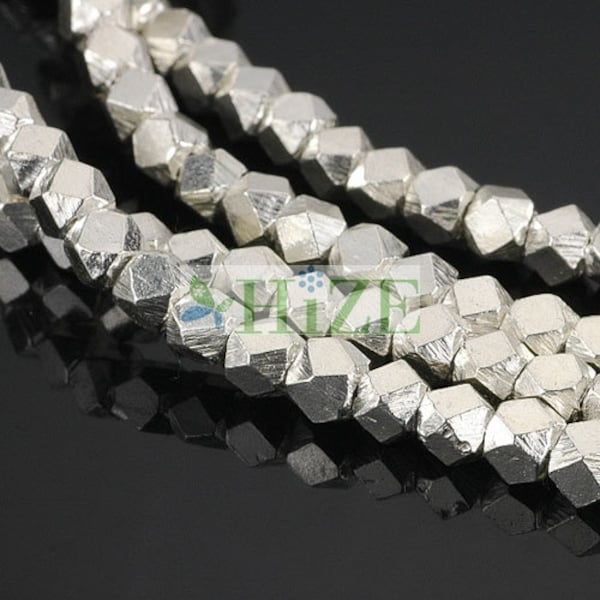 HIZE SB394 Thai Karen Hill Tribe Silver Shiny Faceted Nugget Cube Spacer Beads 3.5mm (32)