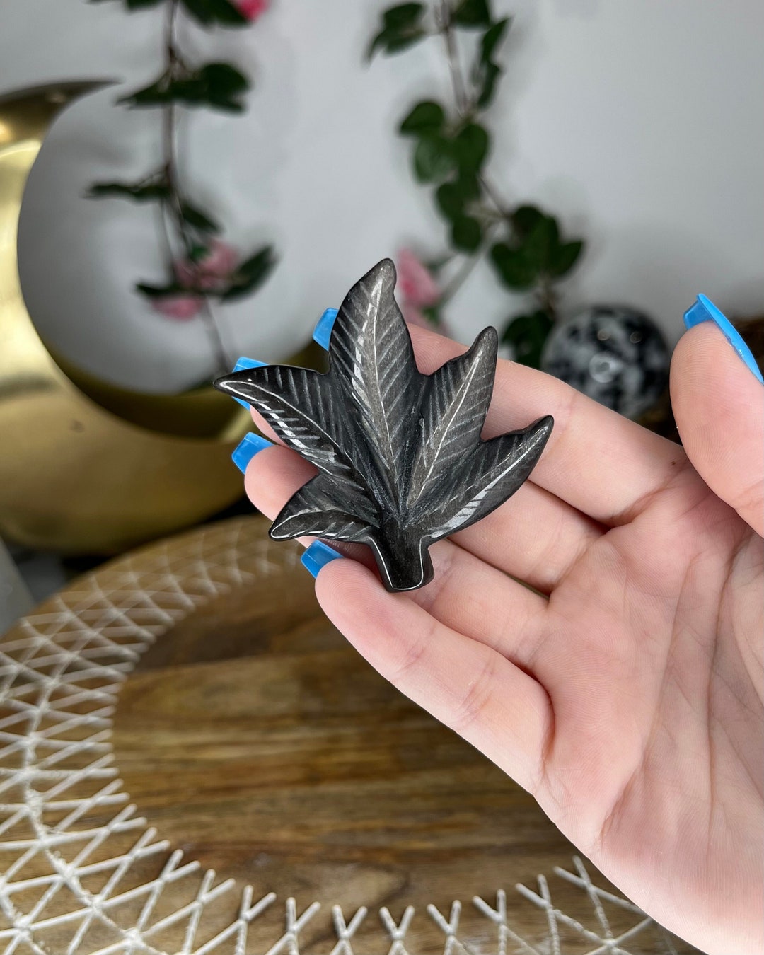 Natural Green Indian Aventurine Carved Leaf Pendant – 28x45mm, Handmade, Egemmall