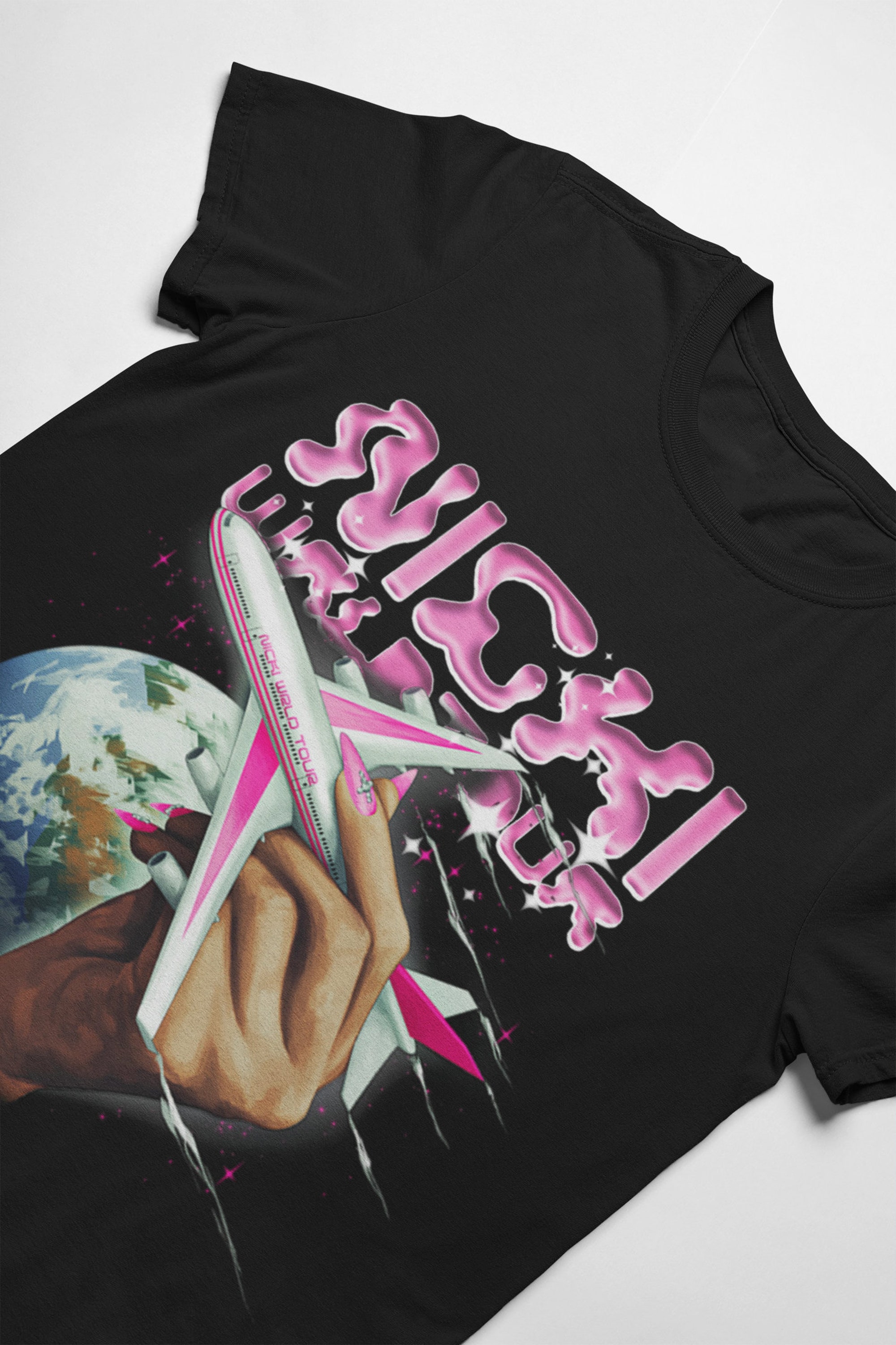 Vintage Graphic T-Shirt, Graphic Tee ~ Nicki Minaj, World Tour, Hip Hop