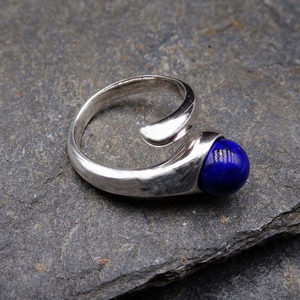 Silberring für Frauen,Silberring mit Lapizlazuli,Silberring mit blauem Edelstein,Handgemachter Ring,Silberschmuck,Weihnachtsgeschenk,