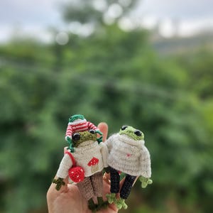 Cute Lovely Frog Family, Amigurumi Frog, Handmade frog knitting, Frog family, knitting handmade, Brithday gift, family gift image 9