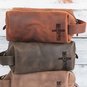 Kit Dopp Be Still and Know, sac Dopp design croix, trousse de toilette citation biblique, cadeau religieux, cadeau chrétien en cuir pour papa, petit ami, foi