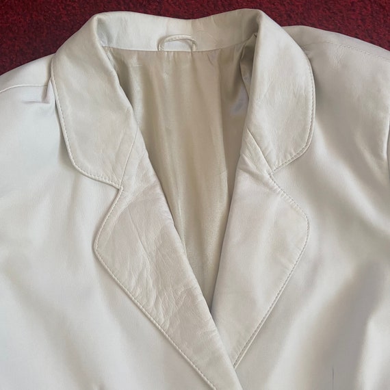 White 90s leather coat y2k 2000 matrix vintage coat - Gem