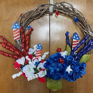 Light Up Patriotic Wreath
