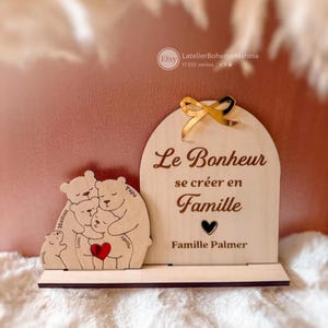 Personalisiertes Schild mit Bärenjungen-Familienmotiv – Holzgravur – Geschenk für Eltern, Kinder und Familie – Personalisiertes Weihnachtsgeschenk