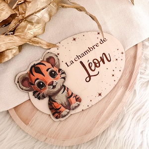 Children's door sign with personalized first name