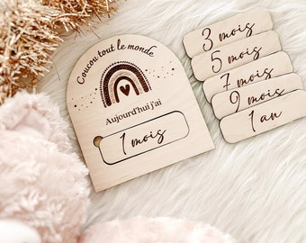 Birth milestone card, baby age card with personalized engraving