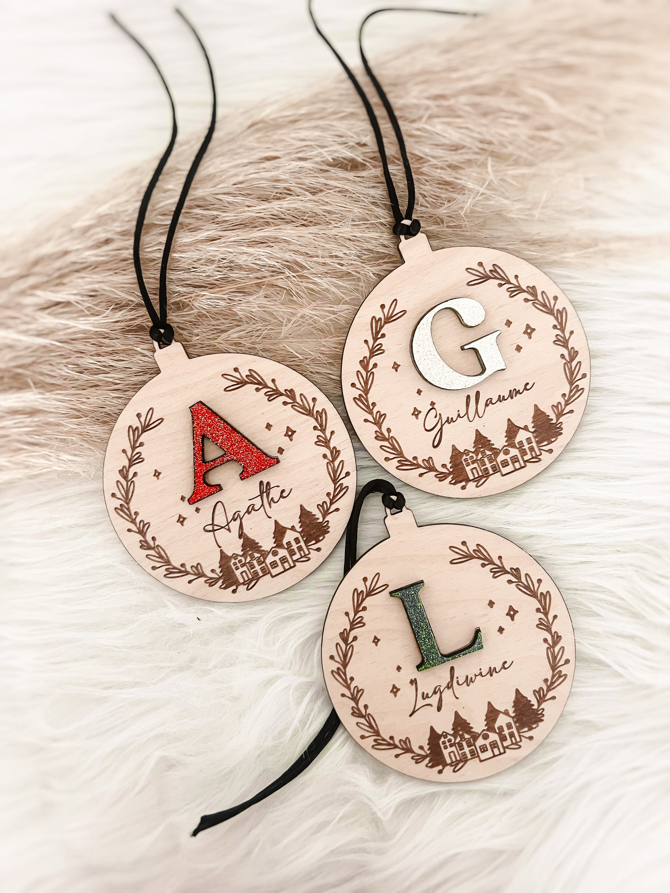 Boule De Noël En Bois Personnalisée (Prénom Gravé / Renne