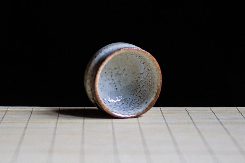 Soda fired, Traditional Sake cup with Shino glaze, Gong-fu cup, Espresso cup, Shot glass, Ceramic Japanese Gongfu Cup, Small teacup, Guinomi image 4