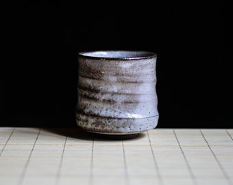 Ceramic Japanese Cup, Shino Yunomi Teacup, Handmade Coffee Cup, Traditional Gong-fu cup, Handcrafted Stoneware Cup