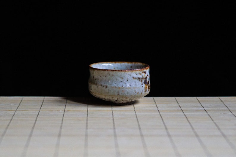 Soda fired, Traditional Sake cup with Shino glaze, Gong-fu cup, Espresso cup, Shot glass, Ceramic Japanese Gongfu Cup, Small teacup, Guinomi image 3