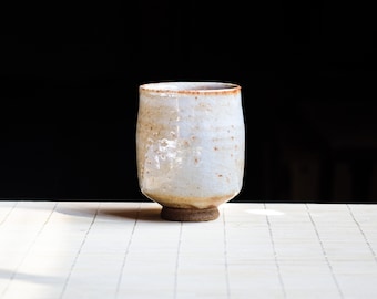 Small Ceramic Japanese Cup, Shino Yunomi Teacup, Handmade Coffee Cup, Traditional Gong-fu cup, Handcrafted Stoneware Cup