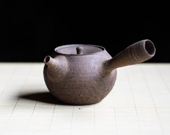 Raw, dark stoneware Kyusu / Japanese style Teapot with sidehandle. Ceramic tea pot, Gongfu pot 250ml