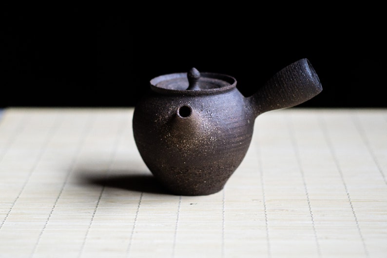 Raw, dark stoneware Kyusu / Japanese style Teapot with sidehandle. Ceramic tea pot, Gongfu pot 130ml image 2