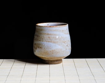 Ceramic Japanese Cup, Shino Yunomi Teacup, Handmade Coffee Cup, Traditional Gong-fu cup, Handcrafted Stoneware Cup