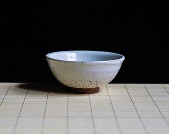 Soda fired, Traditional Guinomi teabowl with Shino glaze, Ceramic Gongfu Cup, Japanese-style handmade teacup, perfect for tea, coffee.