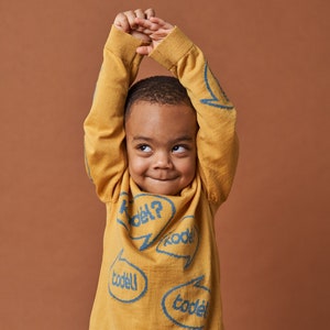 Kid's mustard merino wool cardigan CHAT image 1