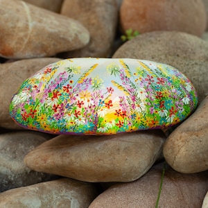 Flower stone, painted stone, hand-painted, decoration, garden, terrace, happiness stone, flower meadow, rainbow, lucky stone