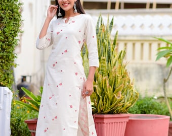 Off-White Printed Kurta With Trousers