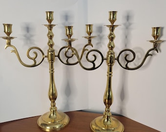 Candelabros de tres luces Hampton Brass 83070 vintage, par de elegantes candelabros de latón, decoración Regency.