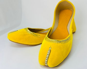 Shoes Womens Shoes Sandals Barefoot Sandals Yellow Handmade Khussai/Juttie/khussay 