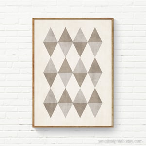 Minimalistische geometrische Wandkunst, beigefarbene Rauten, neutrale geometrische Drucke, stilvolles minimales Wohndekor