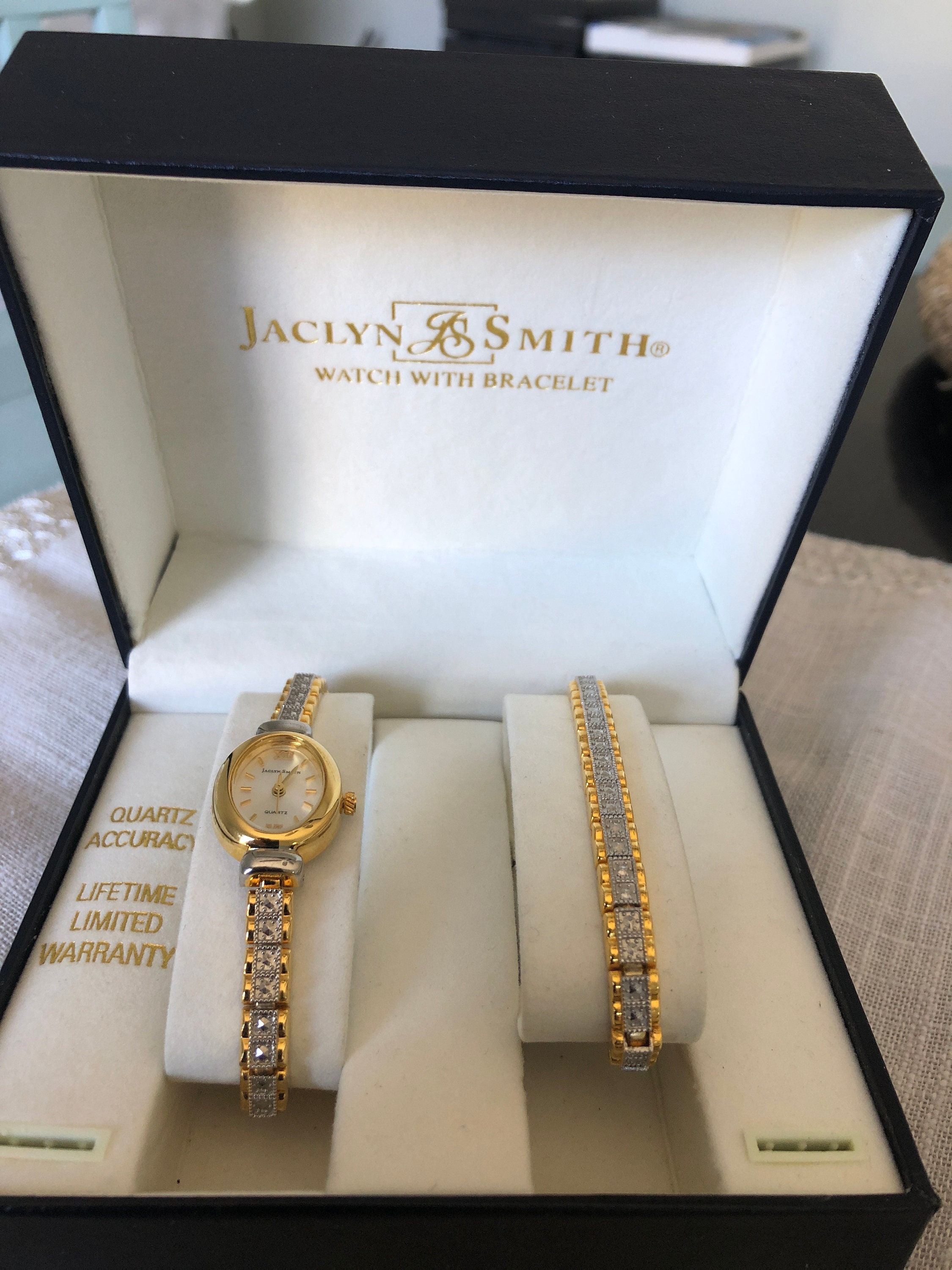 Jaclyn smith watches new arrivals