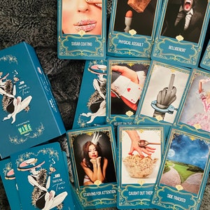 RETIRING And Thats The Tea Oracle Deck for Relationships & Healing 80 kaartendeck met magnetische doos