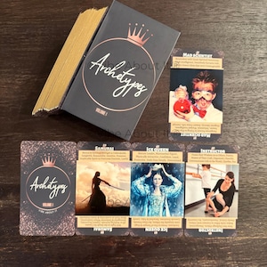 FUORI PRODUZIONE - Mazzo di 100 carte archetipiche per letture della personalità, approfondimenti psicologici, letture di relazioni, amore e carriera con cofanetto.