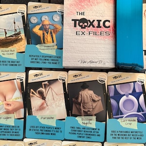 Updated Toxic Ex Files Orakel Deck 100 Karten Für Karmische Beziehungen, Exes, Frühere Lieben, Ex Freundschaften & Toxische Menschen, Liebesbeziehungen