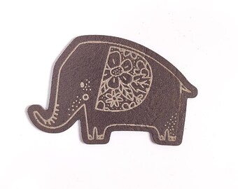 1 faux leather label "Elephant"