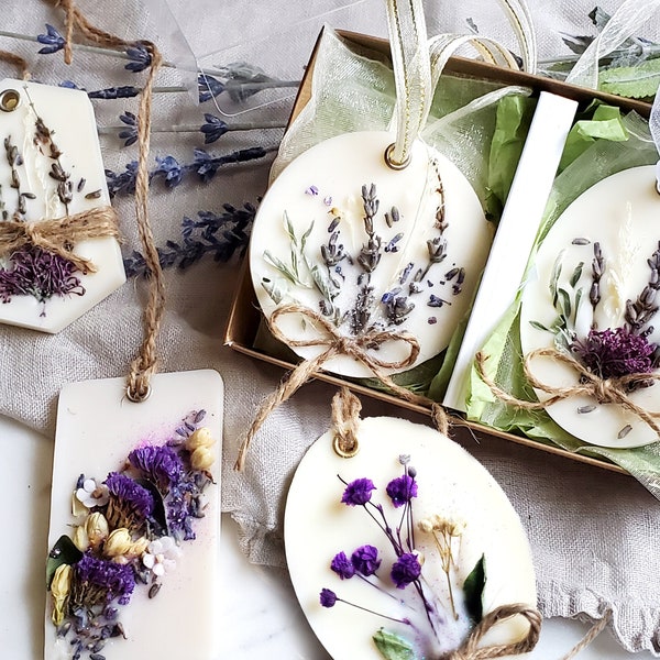 Botanical aromatherapy wax tablet/Lavender sachet/ Purple,Violet /Soy wax/Dried herb & flowers / Floral scents/Wedding favors