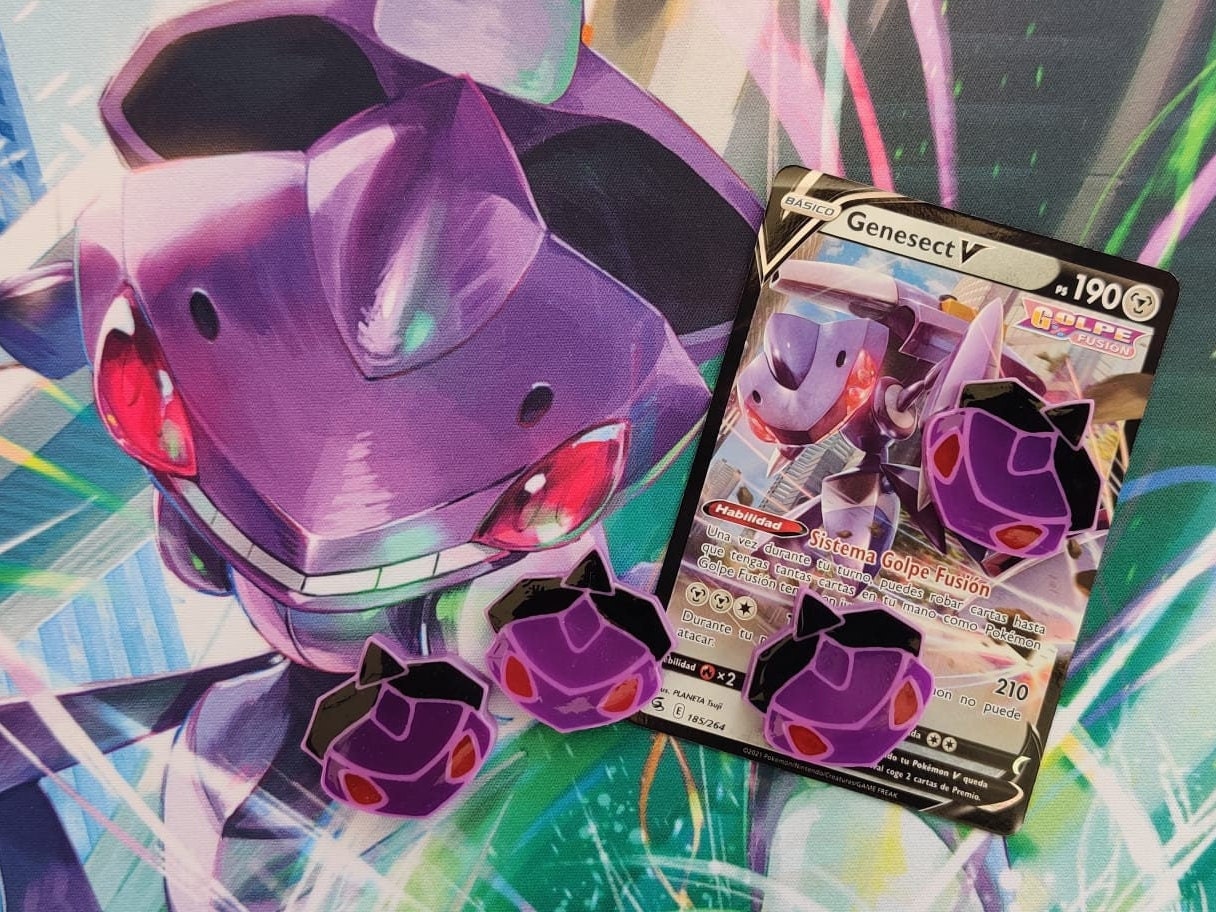 Card Pokémon Genesect original e nova